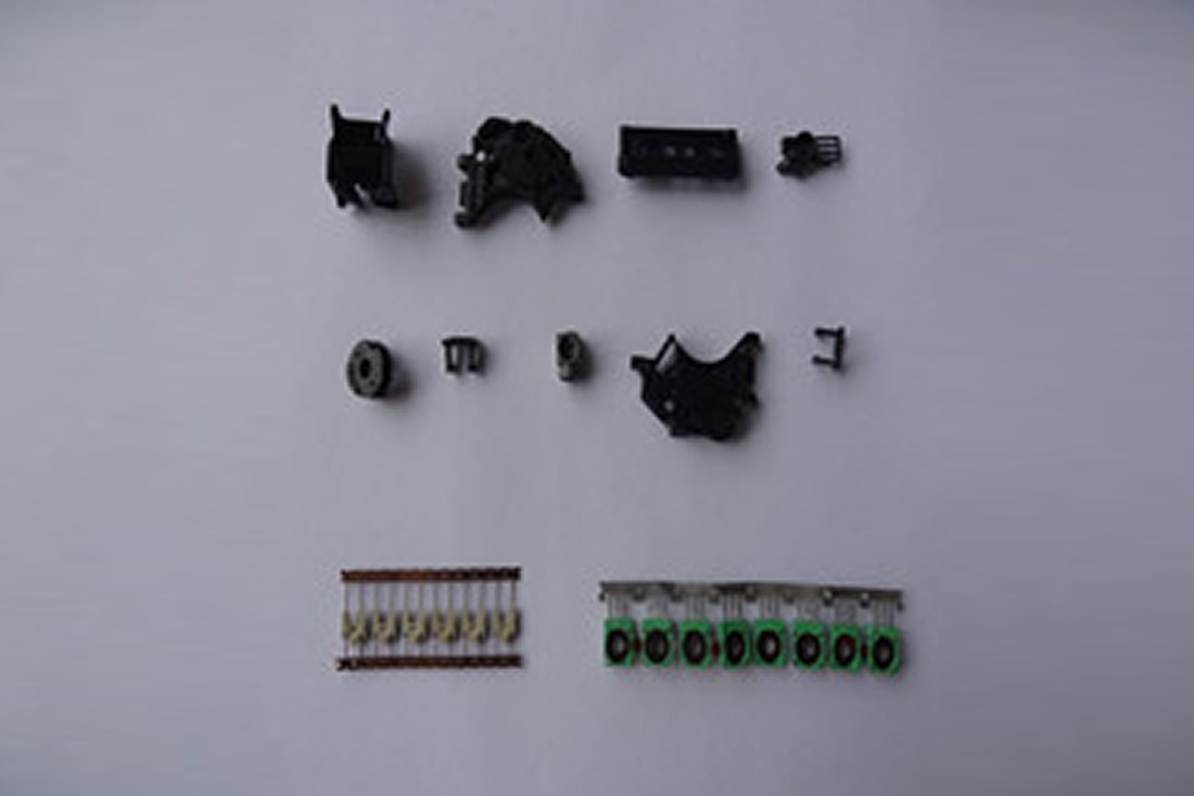 高溫度，高加纖連接器應用塑料樣品